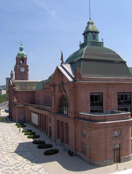 Hauptbahnhof 